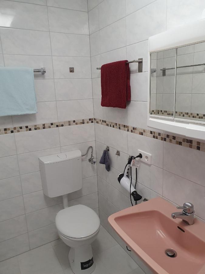 Ferienwohnung Am Kurpark Bad Wildbad Ngoại thất bức ảnh