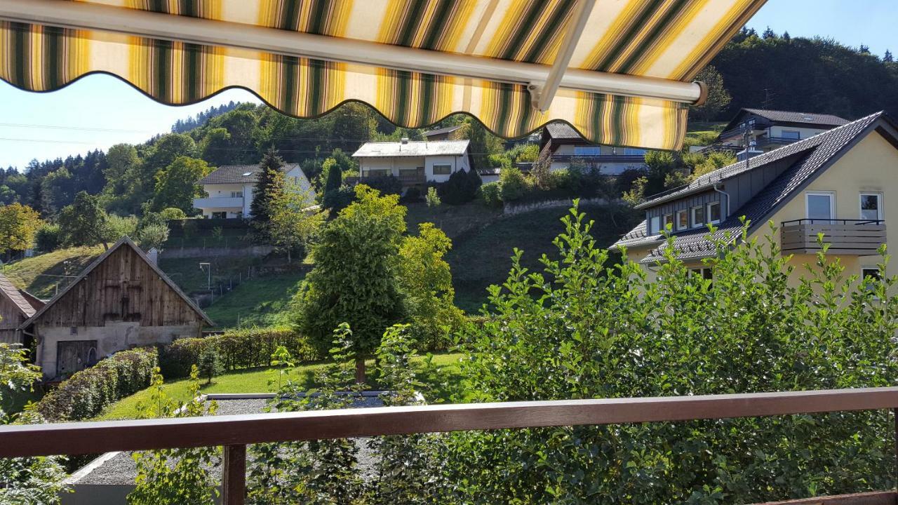Ferienwohnung Am Kurpark Bad Wildbad Ngoại thất bức ảnh