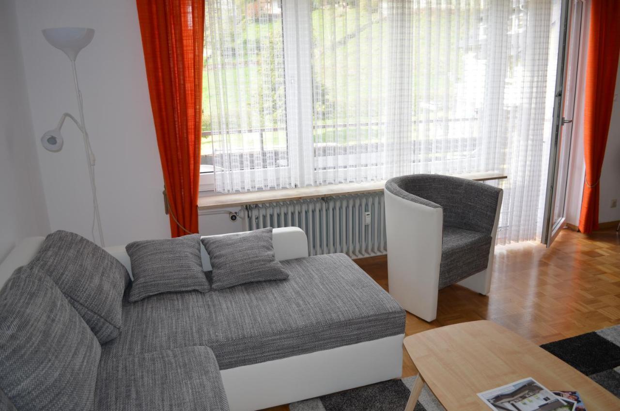 Ferienwohnung Am Kurpark Bad Wildbad Ngoại thất bức ảnh